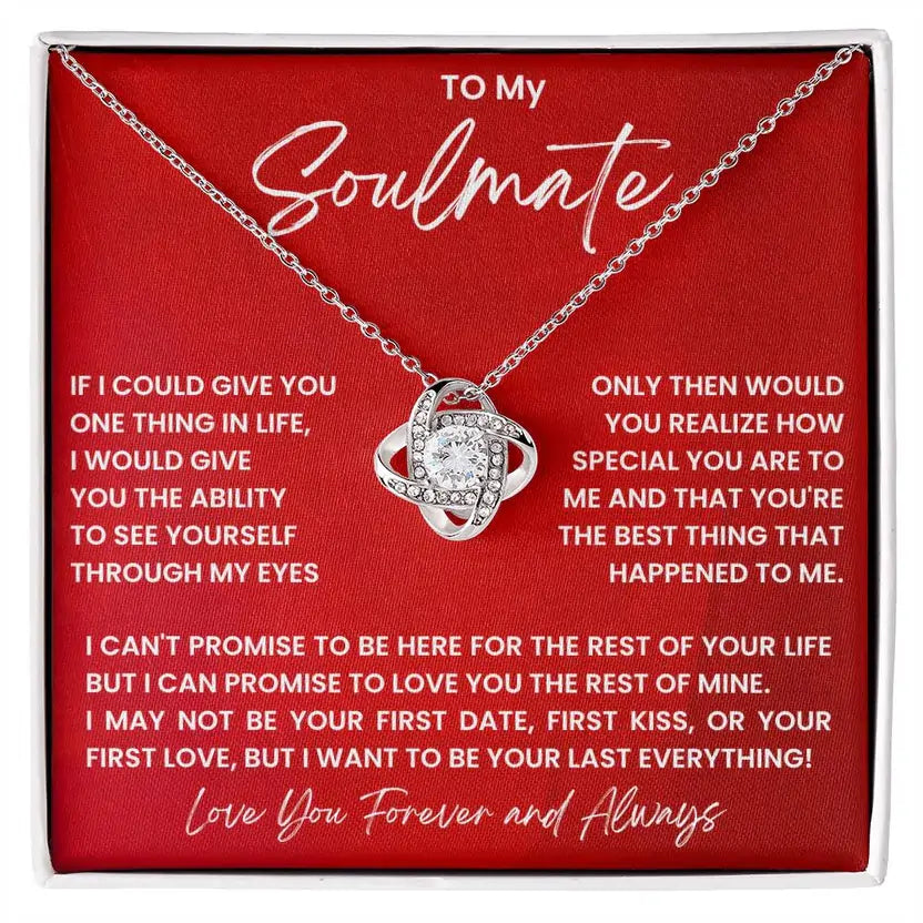 Necklace with heart-shaped pendant